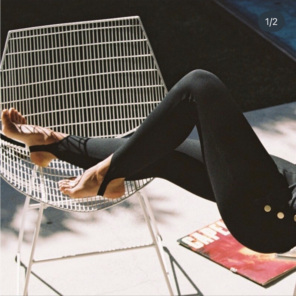 Serious Buyer Only! Calzedonia Stirrup Casual or Active Leggings